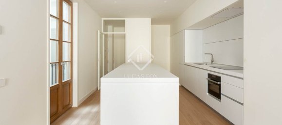 3 chambres Appartement à Eixample, Spain No. 127786 8