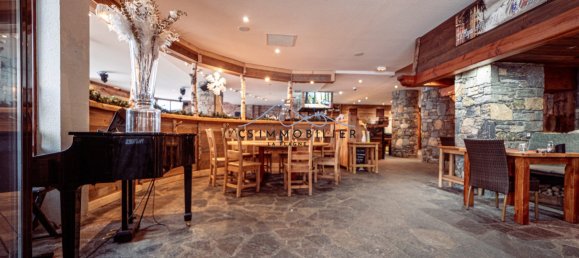  عقار تجاري في Savoie, France 700متر مربع رقم 208795 11