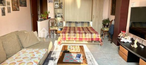 Дом с 3 спальнями в Вимеркате, Италия № 85867 5