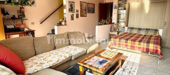 Дом с 3 спальнями в Вимеркате, Италия № 85867 4