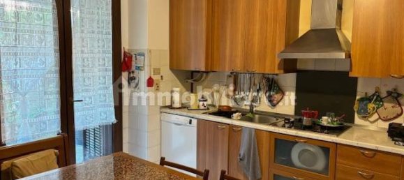 Дом с 3 спальнями в Вимеркате, Италия № 85867 11