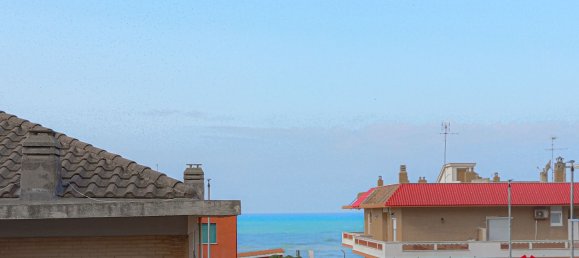 3 rooms Apartment in Pomezia, Italy No. 203083 4