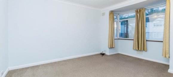 Duplex independente T2 em Kenley, United Kingdom N.º 8048 8