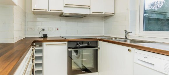 Duplex independente T2 em Kenley, United Kingdom N.º 8048 3