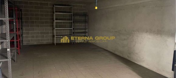 Garage à Moncalieri, Italy 27m² No. 381171 7
