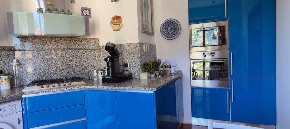 2 bedrooms Apartment in Genoa, Italy No. 296539 13