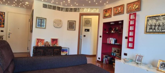 2 bedrooms Apartment in Genoa, Italy No. 296539 3