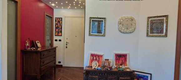 2 bedrooms Apartment in Genoa, Italy No. 296539 7