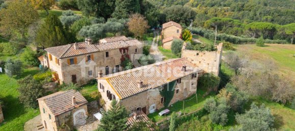 4 bedrooms House in San Gimignano, Italy No. 138204 2