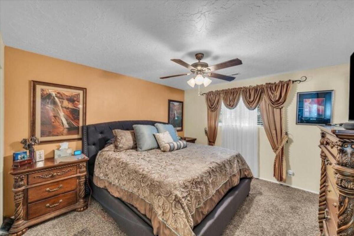 4 bedrooms House in Saint George, USA No. 403894