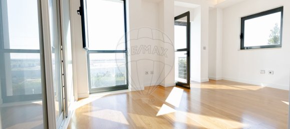 3 bedrooms House in Azambuja, Portugal No. 56350 14