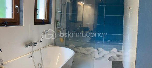 Villa de 3 dormitorios en Occitanie, France No. 335988 12