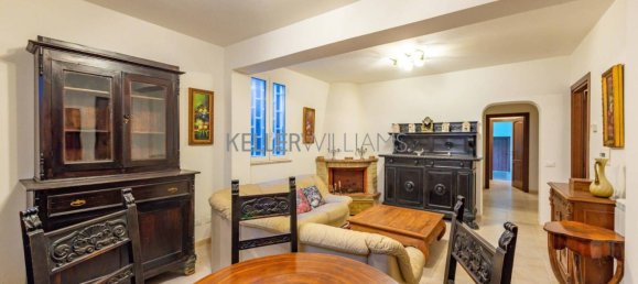 9 bedrooms Villa in Rome, Italy No. 193481 19