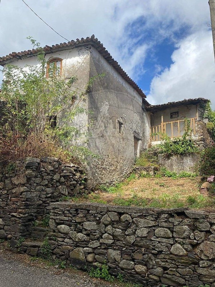 2 غرف نوم منزل في Castanheira de Pera, Portugal رقم 168307