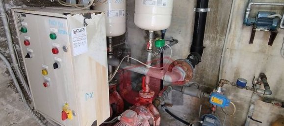 12-salle Propriété commerciale à Benevento, Italy No. 97515 25