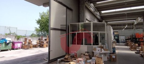 12-salle Propriété commerciale à Benevento, Italy No. 97515 35