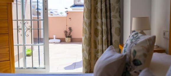 3 bedrooms House in Alicante, Spain No. 191295 32