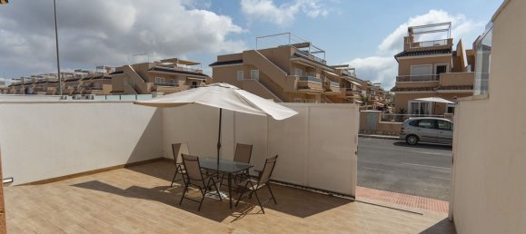 3 bedrooms House in Alicante, Spain No. 191295 5