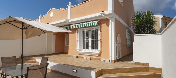 3 bedrooms House in Alicante, Spain No. 191295 4