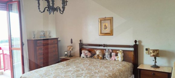 2 bedrooms Apartment in Bari, Italy No. 19689 17