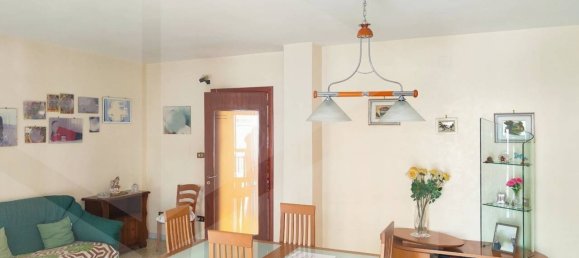 2 bedrooms Apartment in Bari, Italy No. 19689 5