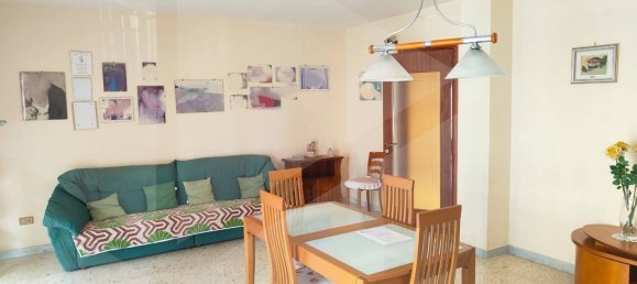 2 bedrooms Apartment in Bari, Italy No. 19689 4
