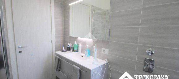 1 bedroom Apartment in Cornaredo, Italy No. 311131 15