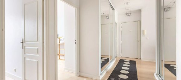 Apartamento de 3 dormitorios en Paris, France No. 166073 16