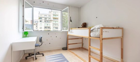 Apartamento de 3 dormitorios en Paris, France No. 166073 13