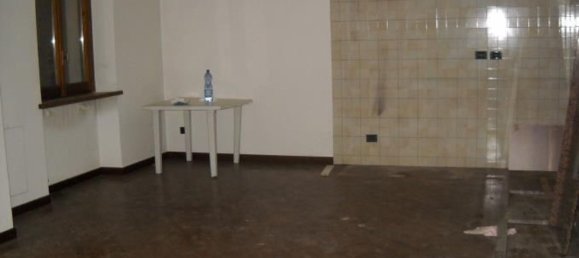 Apartamento de 5 divisões em Besana in Brianza, Italy N.º 4109 4