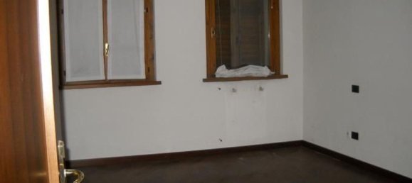 Apartamento de 5 divisões em Besana in Brianza, Italy N.º 4109 5