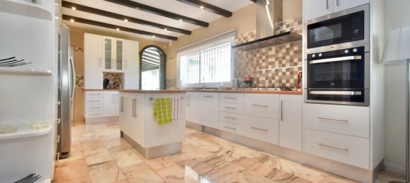 6 bedrooms Villa in Mijas, Spain No. 136162 20