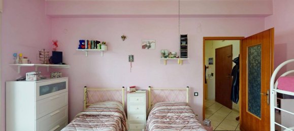 3-Zimmer Wohnung in Ercolano, Italy, Nr. 21373 4