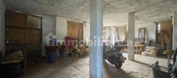 Дом с 4 комнатами в Лентате суль Севезо, Италия № 314295 8