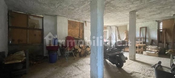 Дом с 4 комнатами в Лентате суль Севезо, Италия № 314295 9