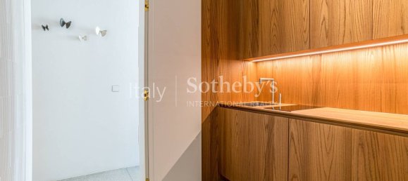 3 rooms Apartment in Bergamo, Italy No. 221694 9