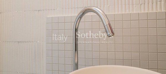 3 rooms Apartment in Bergamo, Italy No. 221694 21