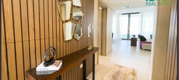 5 bedrooms Villa in Sharjah, UAE No. 25570 12