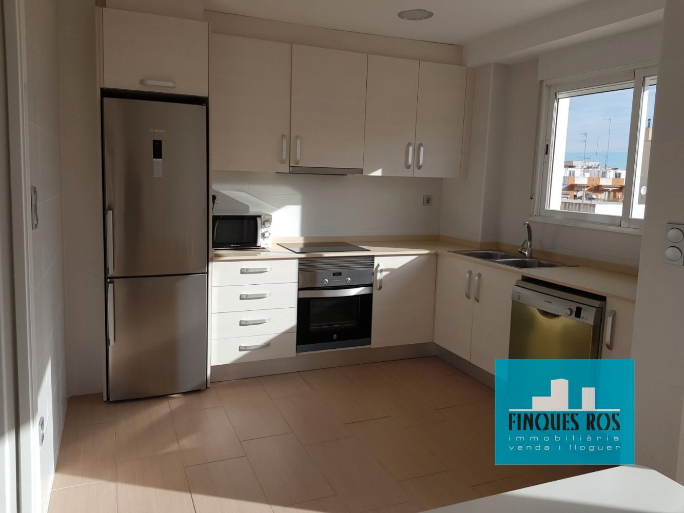 4 bedrooms Apartment in Vinaros, Spain No. 247233