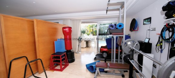 5 غرف نوم فيلا في Agios Tychonas, Cyprus رقم 5307 15