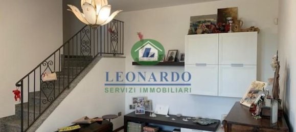 7 rooms Villa in Massa e Cozzile, Italy No. 284377 2