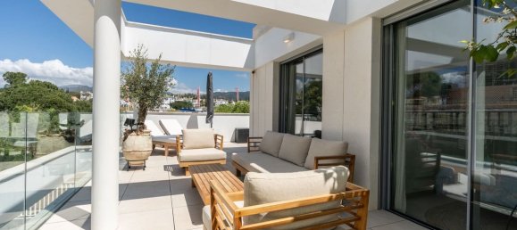 3 غرف نوم بانتهاوس في Marbella, Spain رقم 180811 28