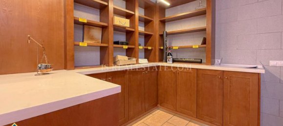 Коммерческая недвижимость 221м² в Торревьеха, Испания № 163814 20