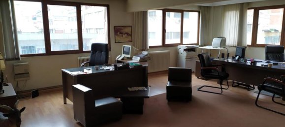 180m² Property in Thessaloniki, Greece No. 4454 4