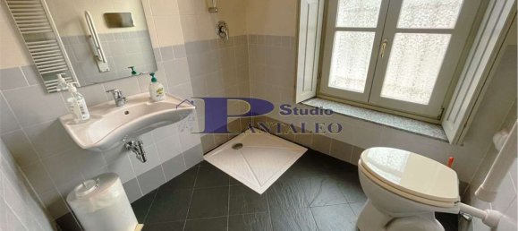 Квартира с 2 комнатами в Аббиатеграссо, Италия № 130429 9