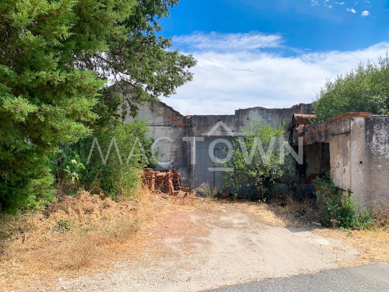 635m² Land in Alcanena, Portugal No. 355160