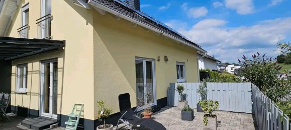 Casa de 3 dormitorios en Markischer, Germany No. 262540 2