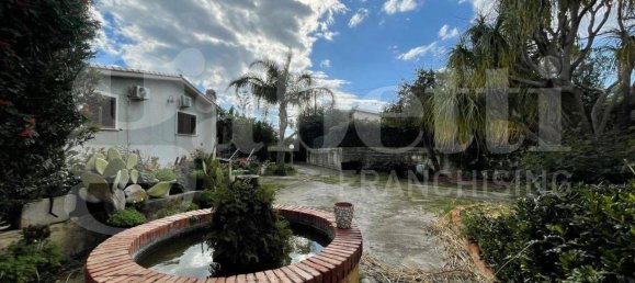 5 bedrooms Villa in Syracuse, Italy No. 242412 11