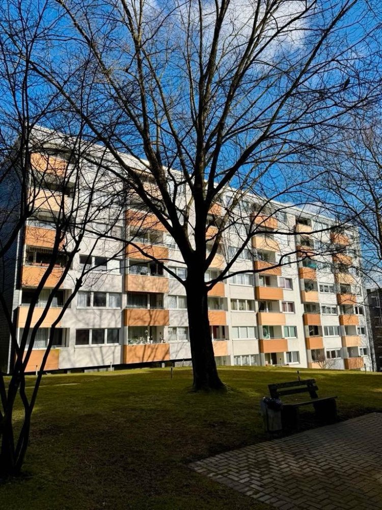 Apartamento de 2 dormitorios en Wuppertal, Germany No. 289606