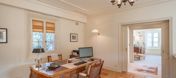 5 bedrooms Villa in Chateauneuf-Grasse, France No. 38164 21